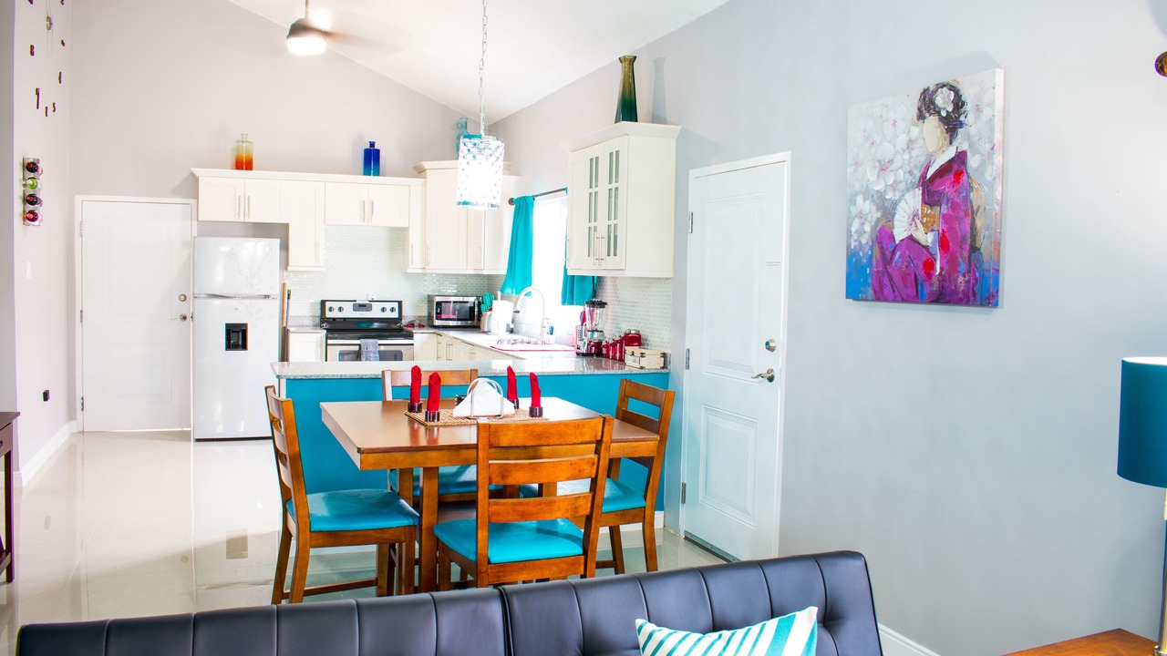 Photo of Livingroom in Kingston