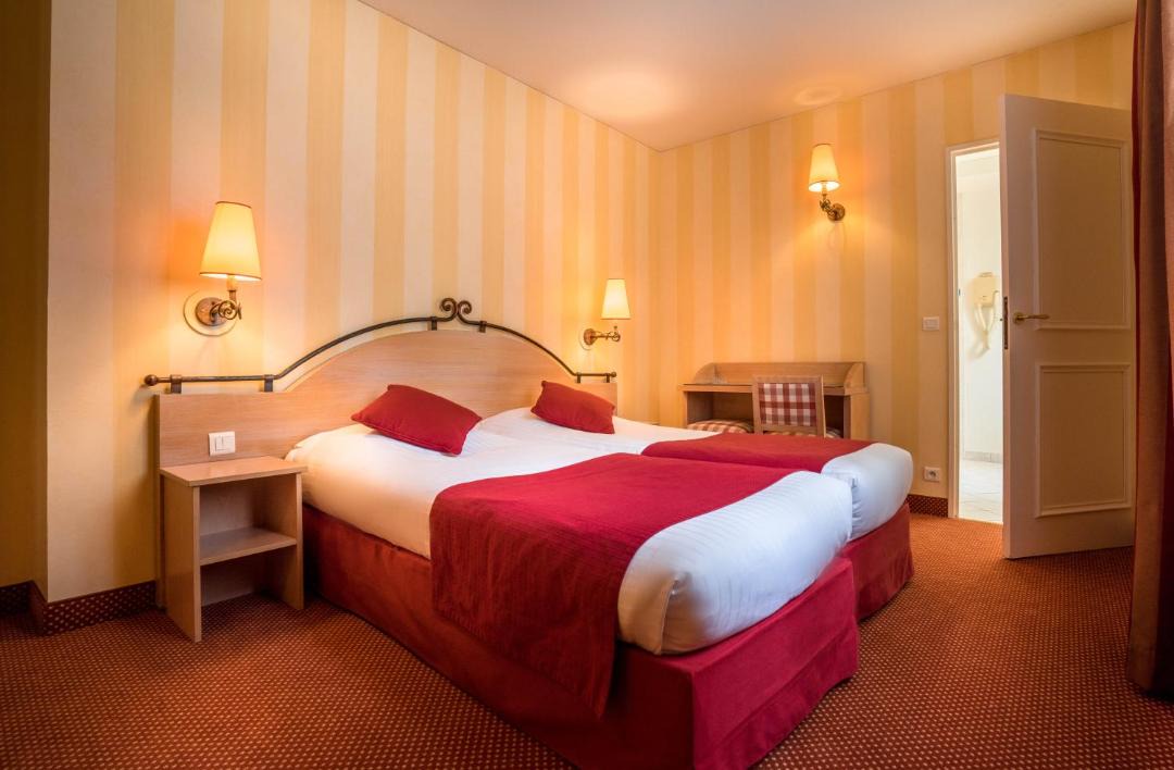 Photo of Bedroom in Montparnasse