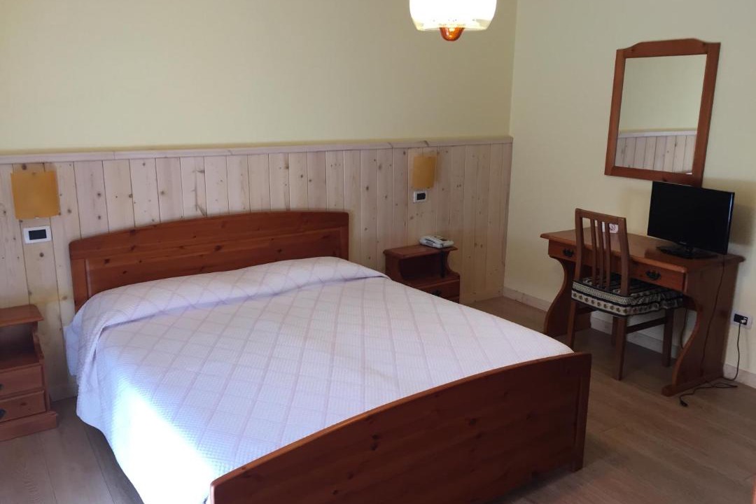 Photo of Bedroom in Posina