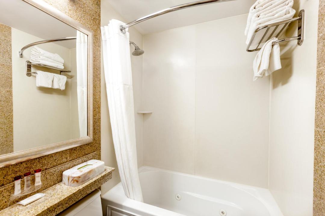 Photo of Bathroom in Queens