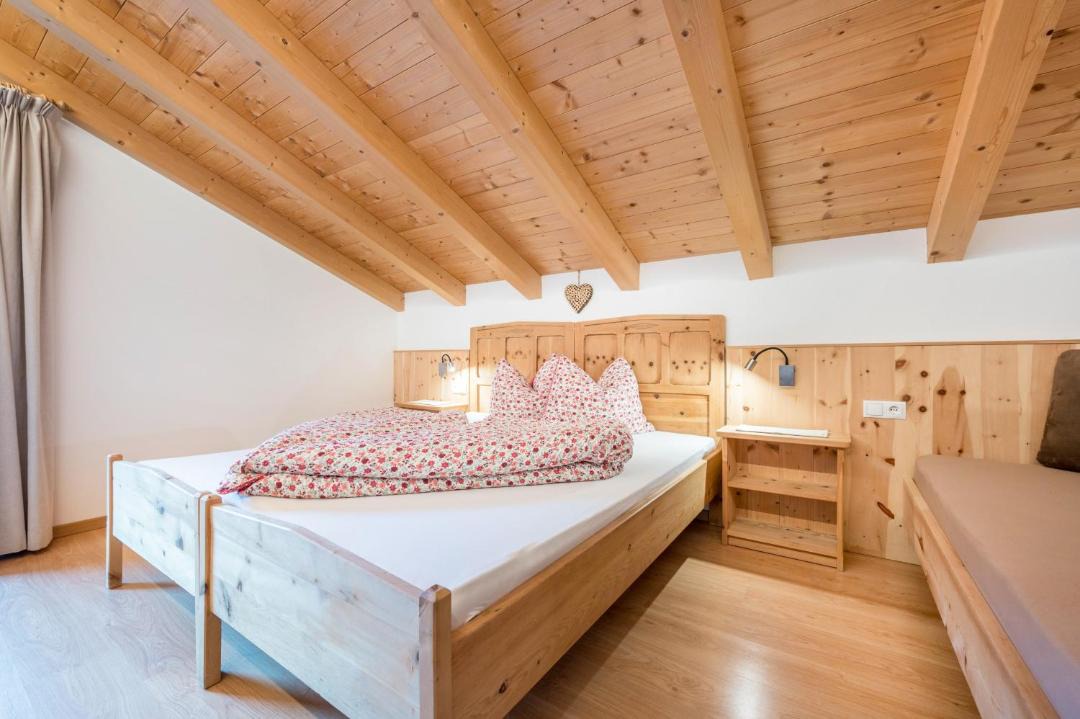 Photo of Bedroom in Luson