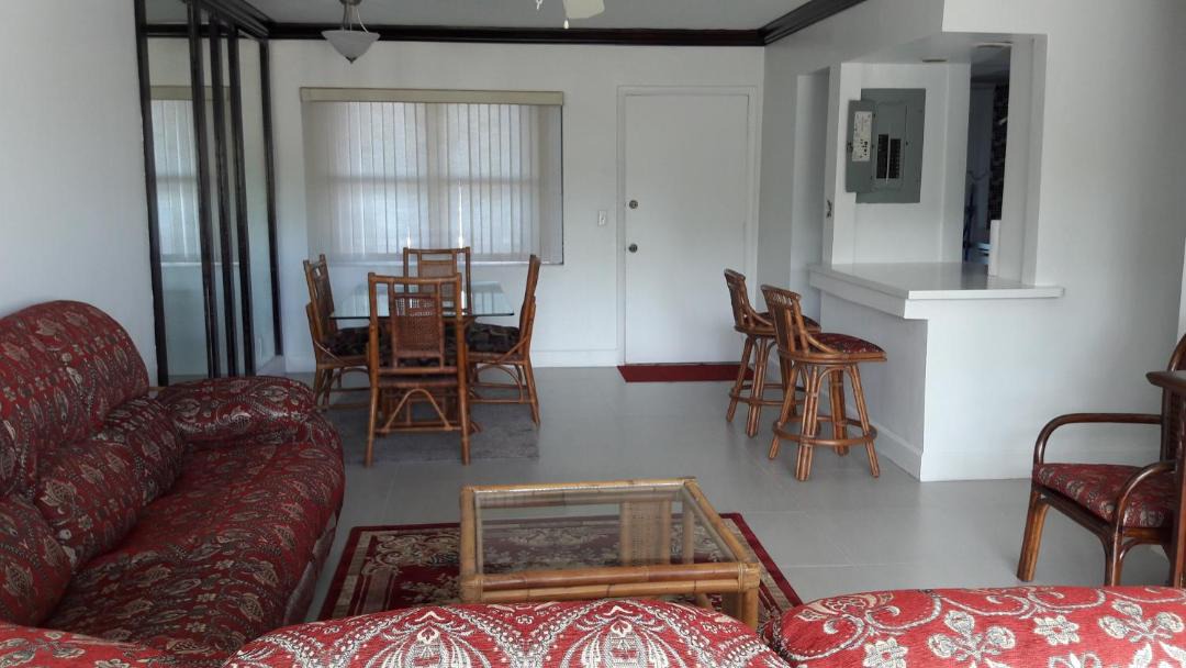 Photo of Livingroom in Downtown