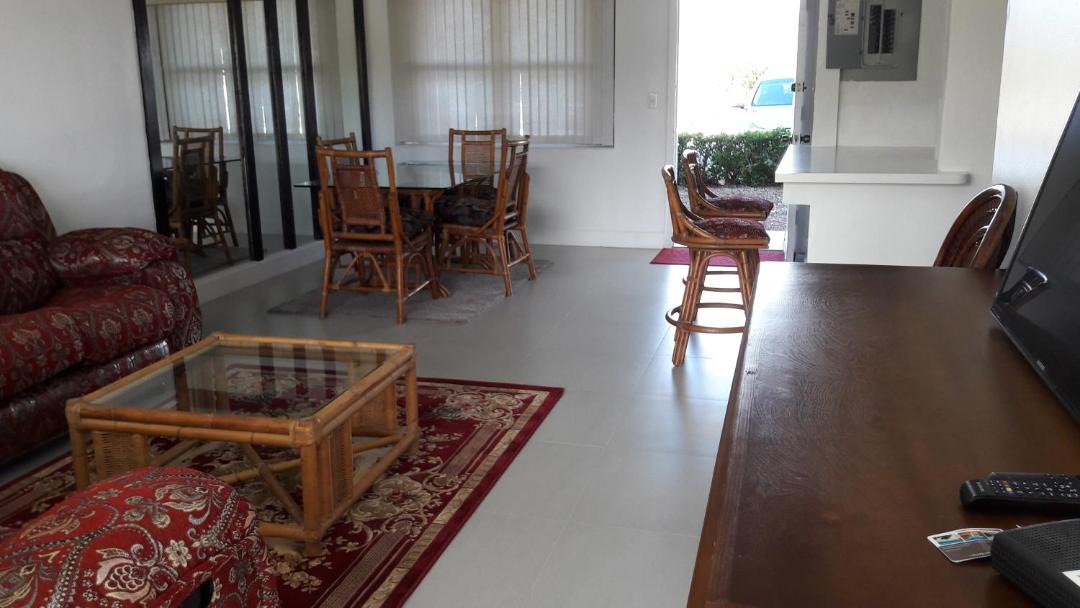 Photo of Livingroom in Downtown