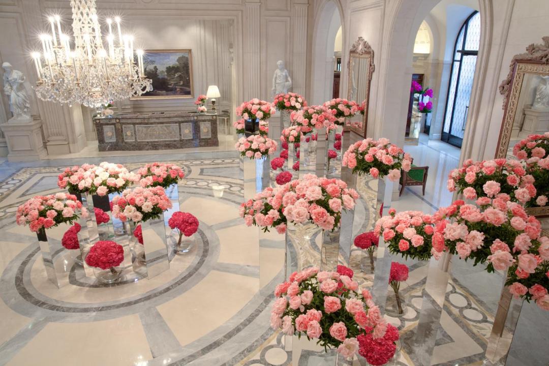 Photo of Others in Champs-Elysees