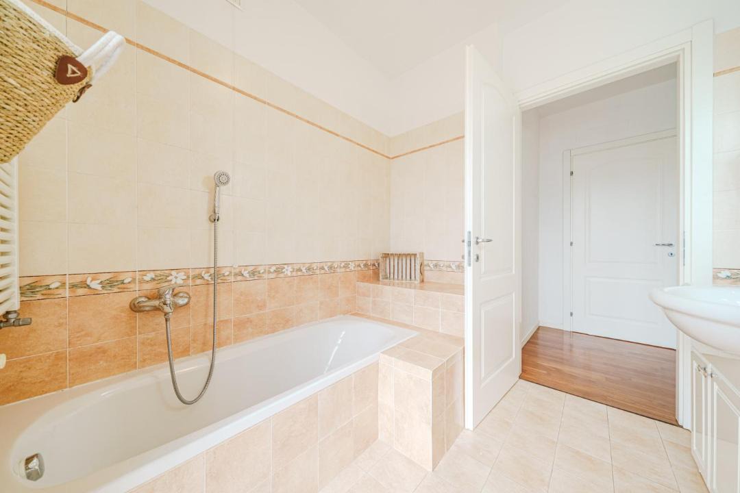 Photo of Bathroom in Dorno