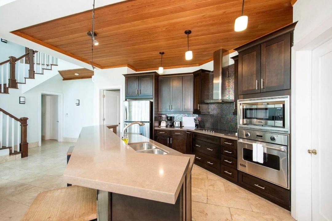 Photo of Kitchen in Governor's Harbour