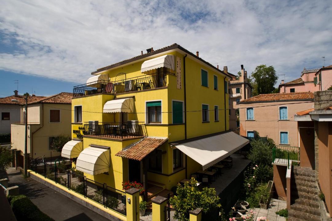 Photo of Buildings in Santa Maria in Stelle