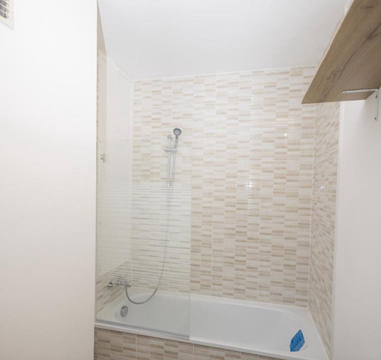 Photo of Bathroom in Gagny