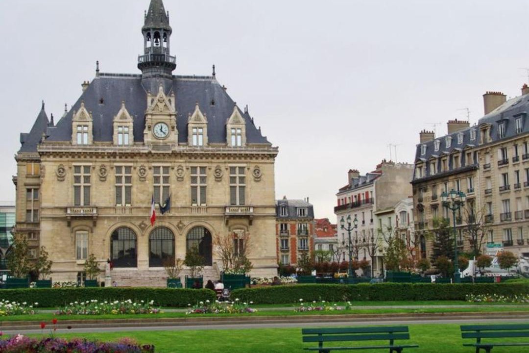 Photo of Buildings in Vincennes
