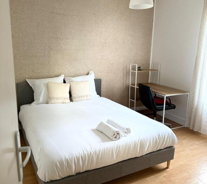 Photo of Bedroom in Thiais