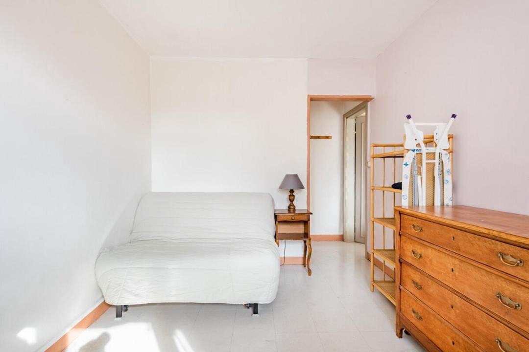 Photo of Bedroom in Petit-Ivry