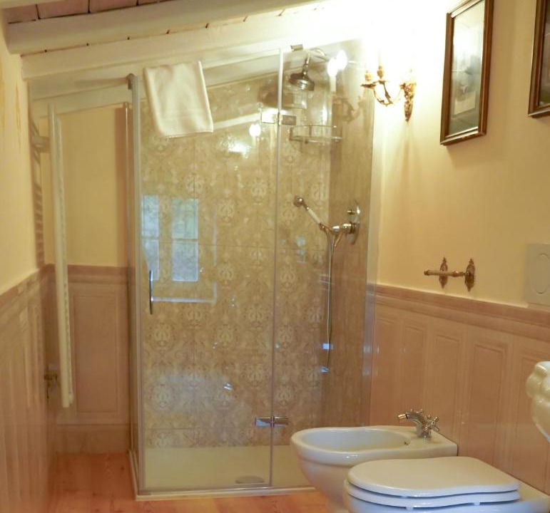 Photo of Bathroom in Est