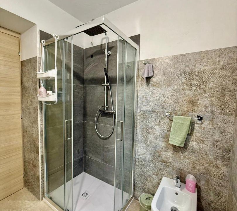 Photo of Bathroom in Oliero