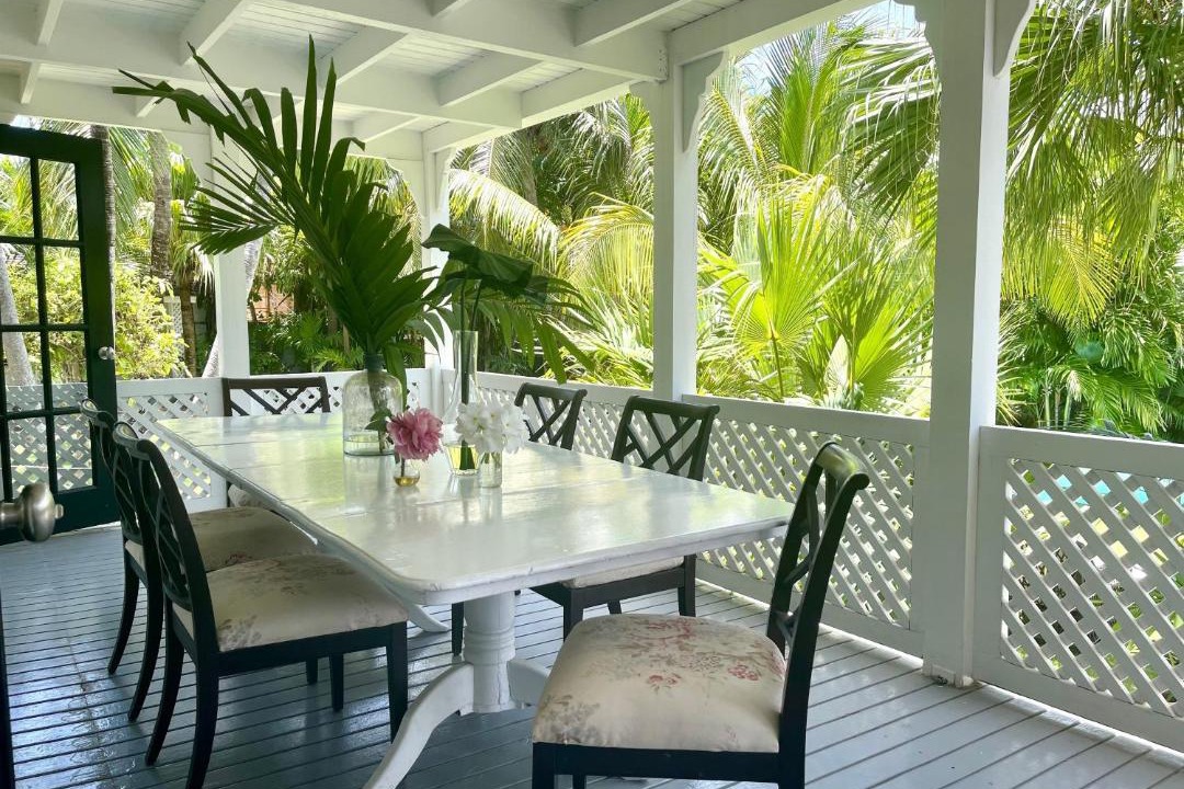 Photo of Patio Balcony in Dunmore Town