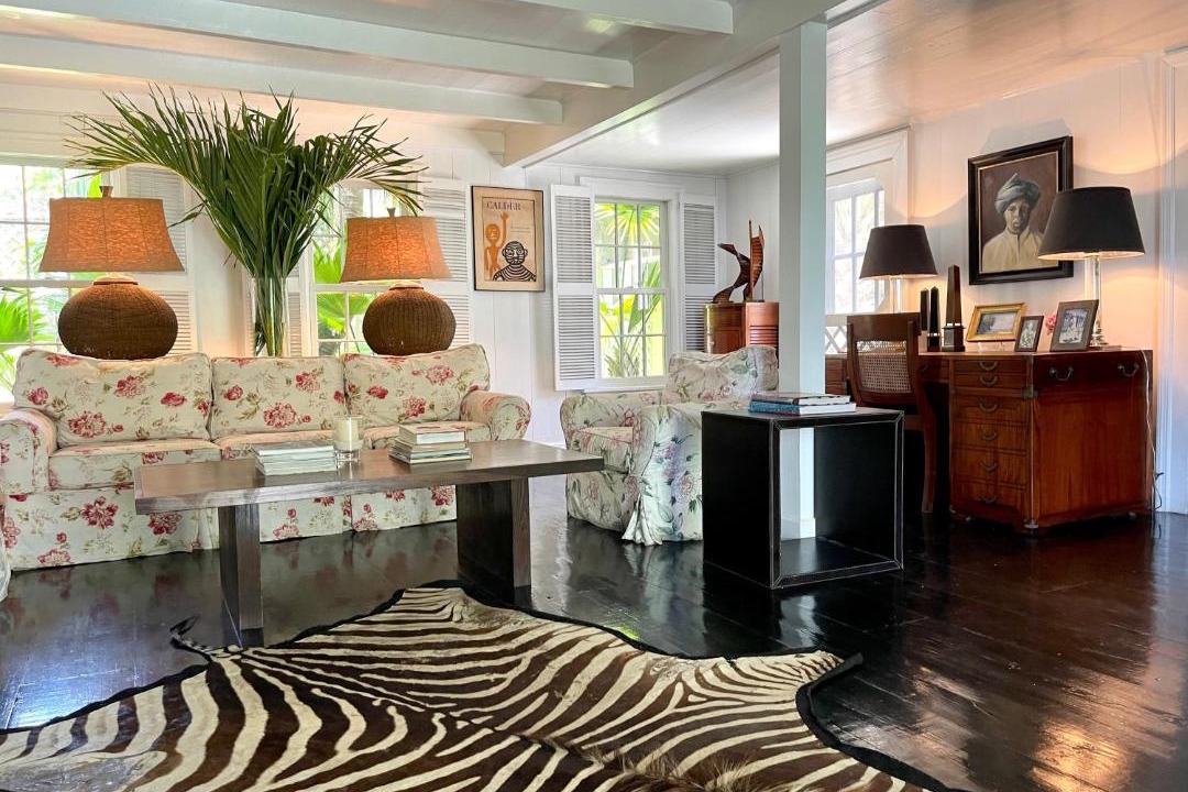 Photo of Livingroom in Dunmore Town