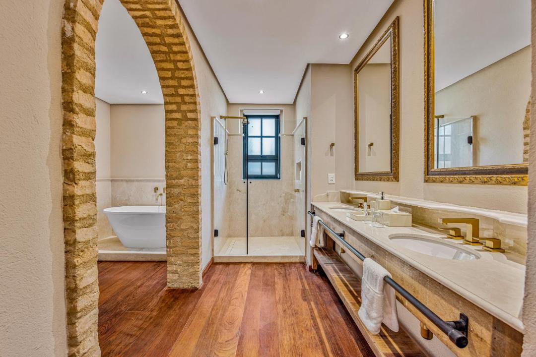 Photo of Bathroom in Areal