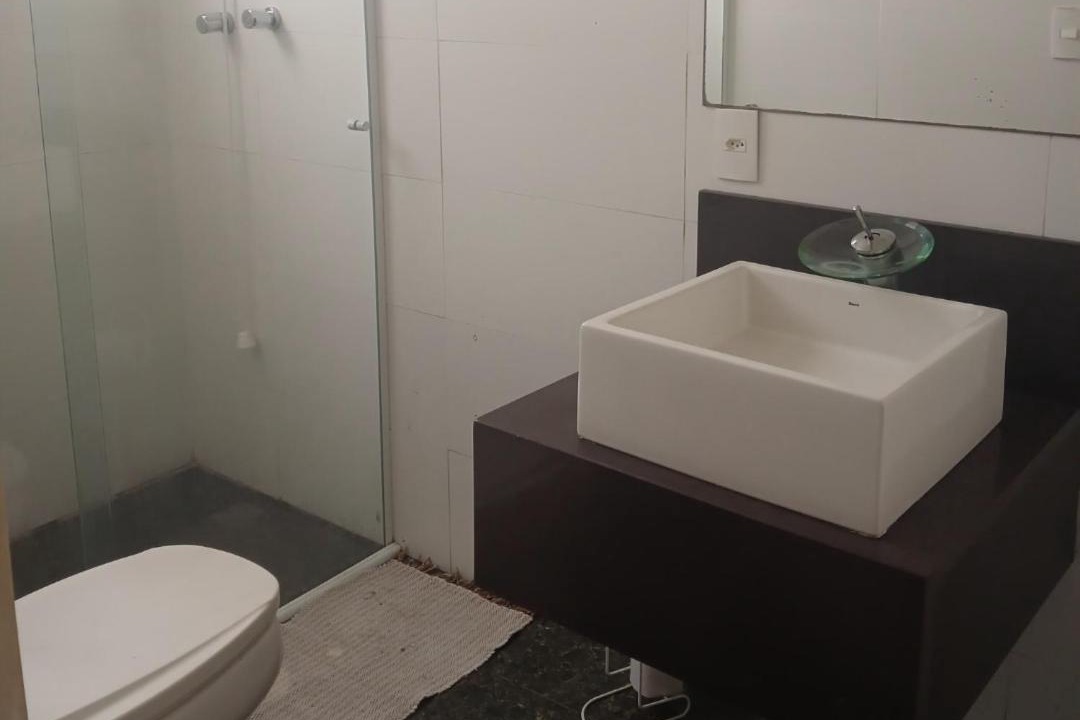 Photo of Bathroom in Resende