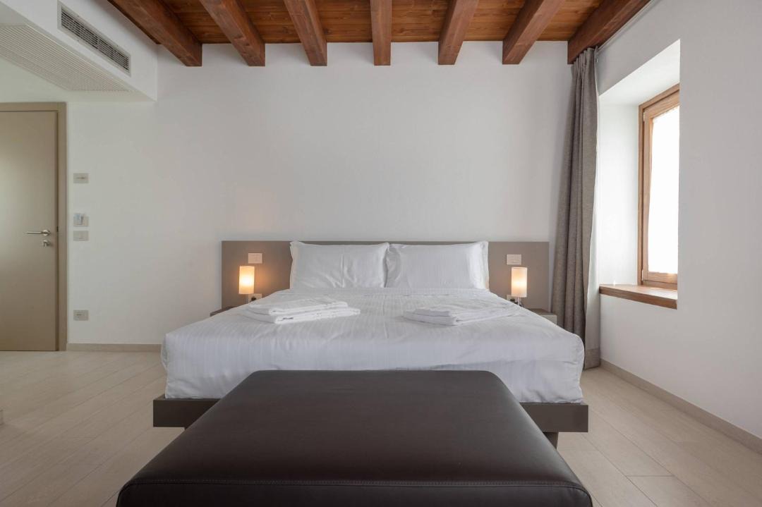 Photo of Bedroom in Valgatara