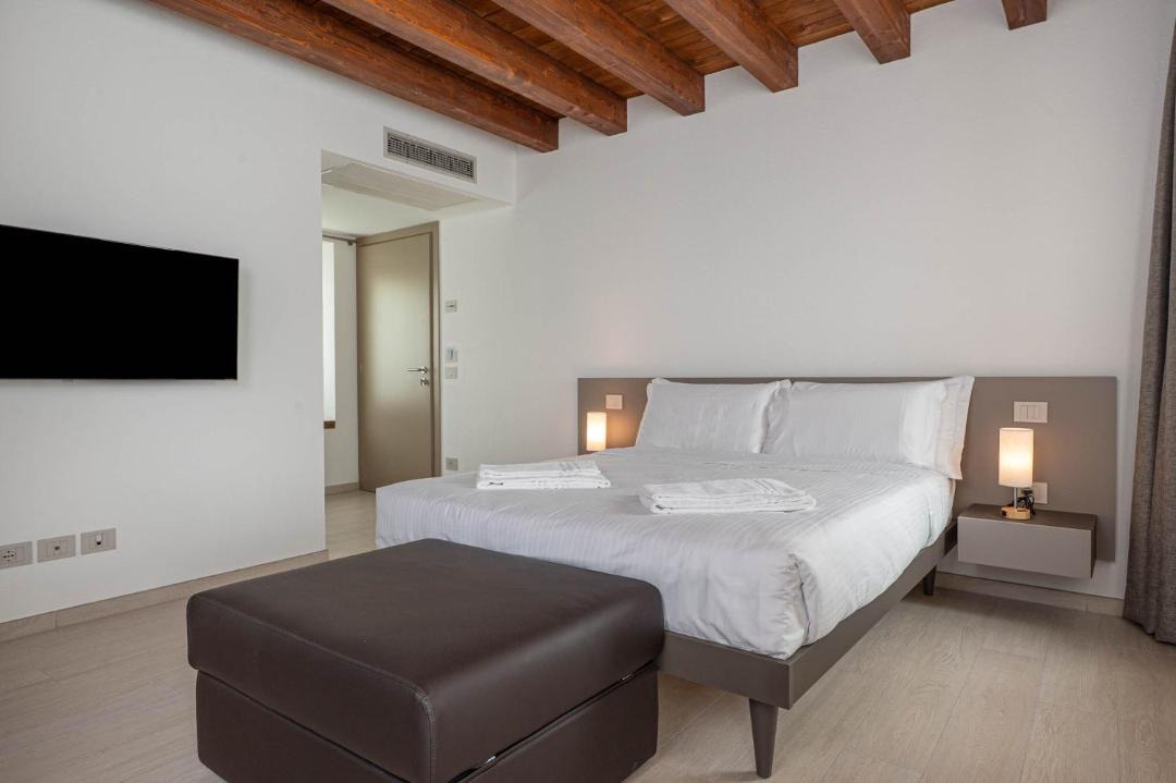 Photo of Bedroom in Valgatara