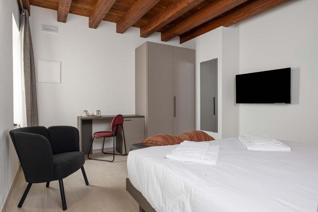 Photo of Bedroom in Valgatara