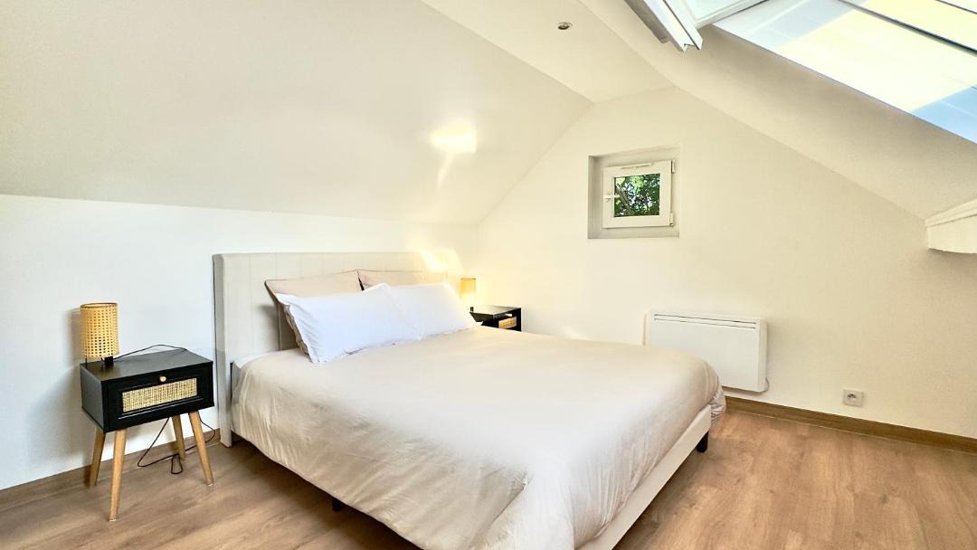 Photo of Bedroom in Antony