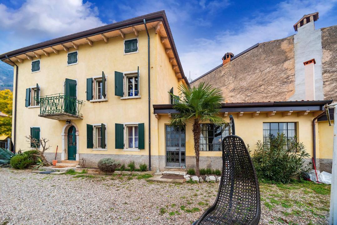 Photo of Others in Caprino Veronese