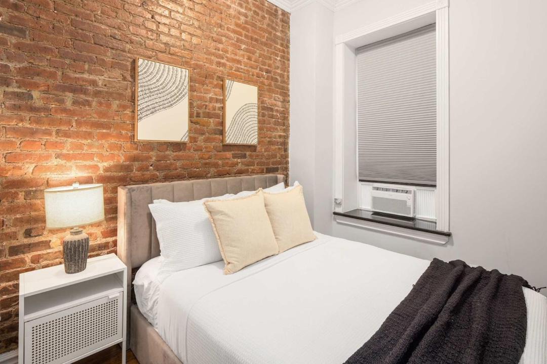 Photo of Bedroom in Bowery