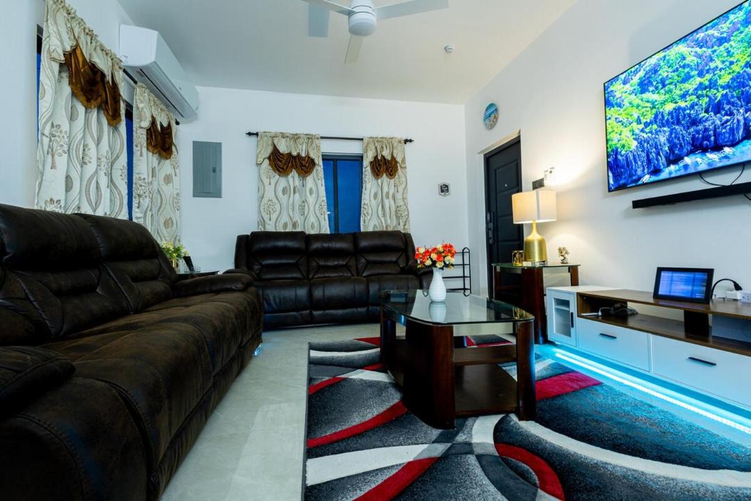 Photo of Livingroom in Runaway Bay