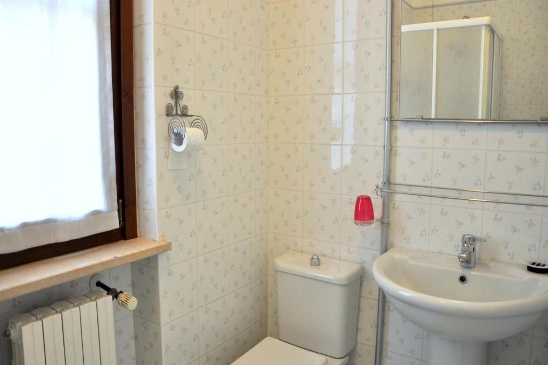 Photo of Bathroom in Montioni