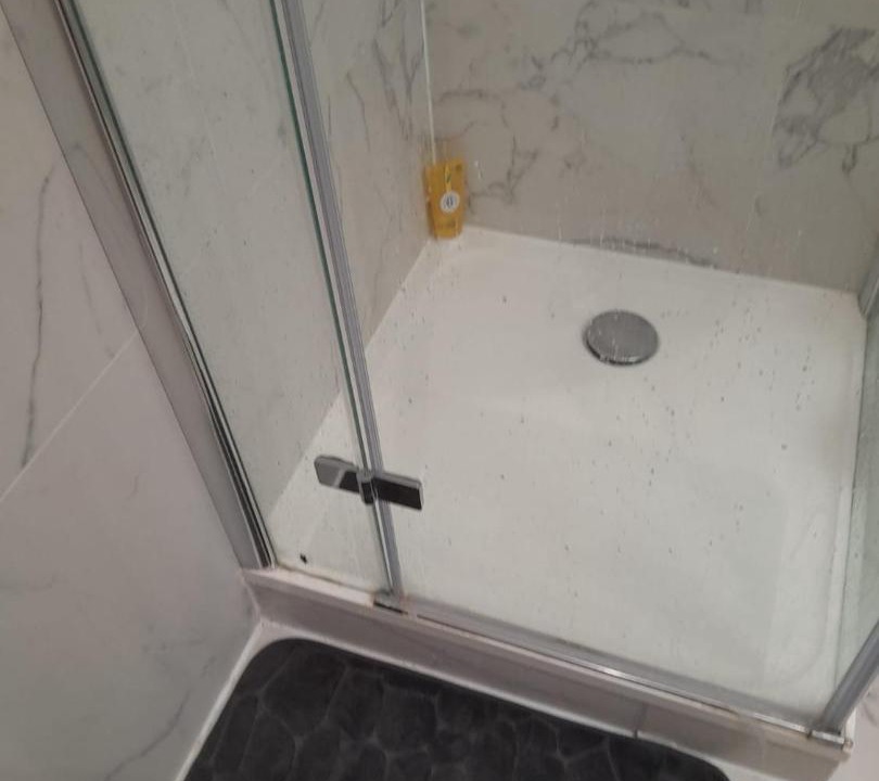 Photo of Bathroom in Villeneuve-Saint-Georges
