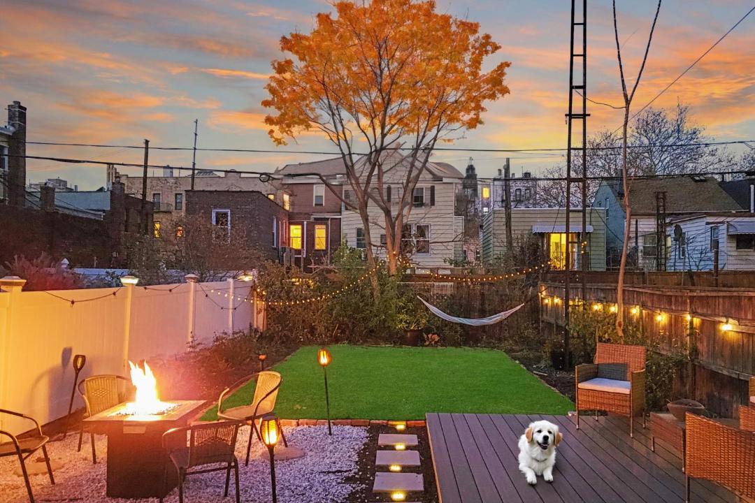 Photo of Others in Williamsburg