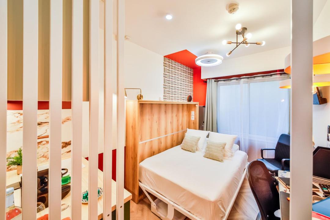 Photo of Bedroom in Champs-Elysees