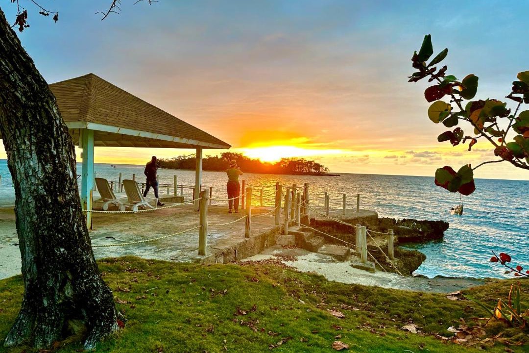 Photo of Others in Orange Bay