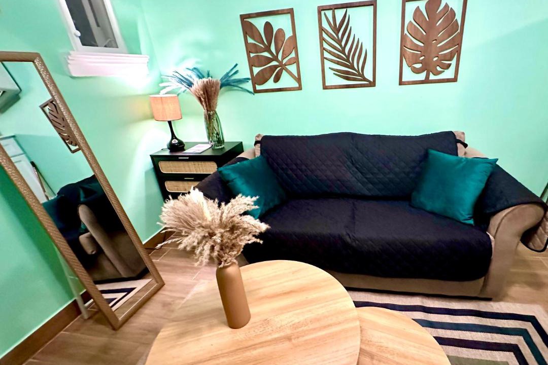 Photo of Livingroom in Orange Bay