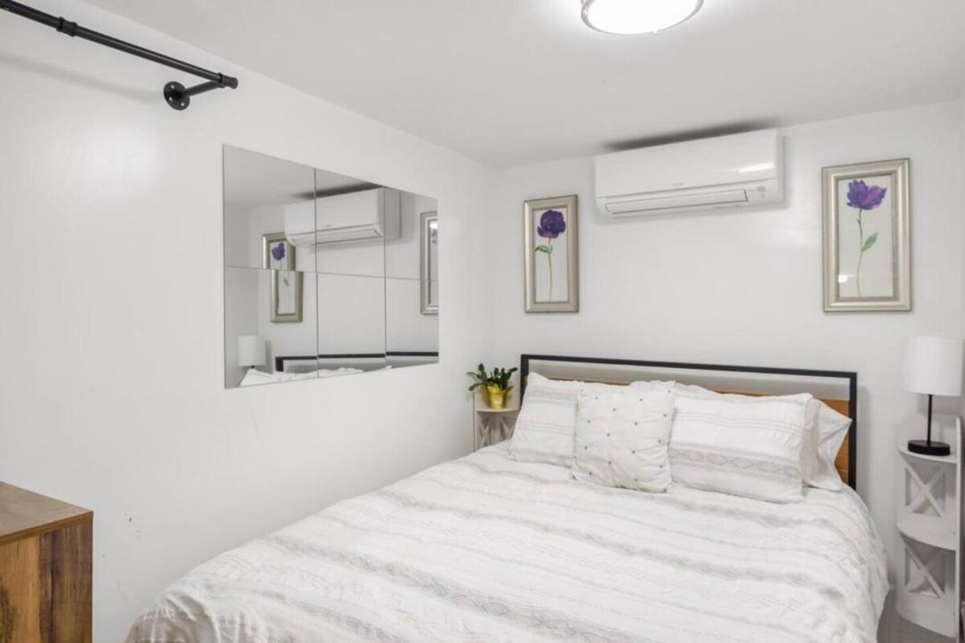 Photo of Bedroom in Williamsburg