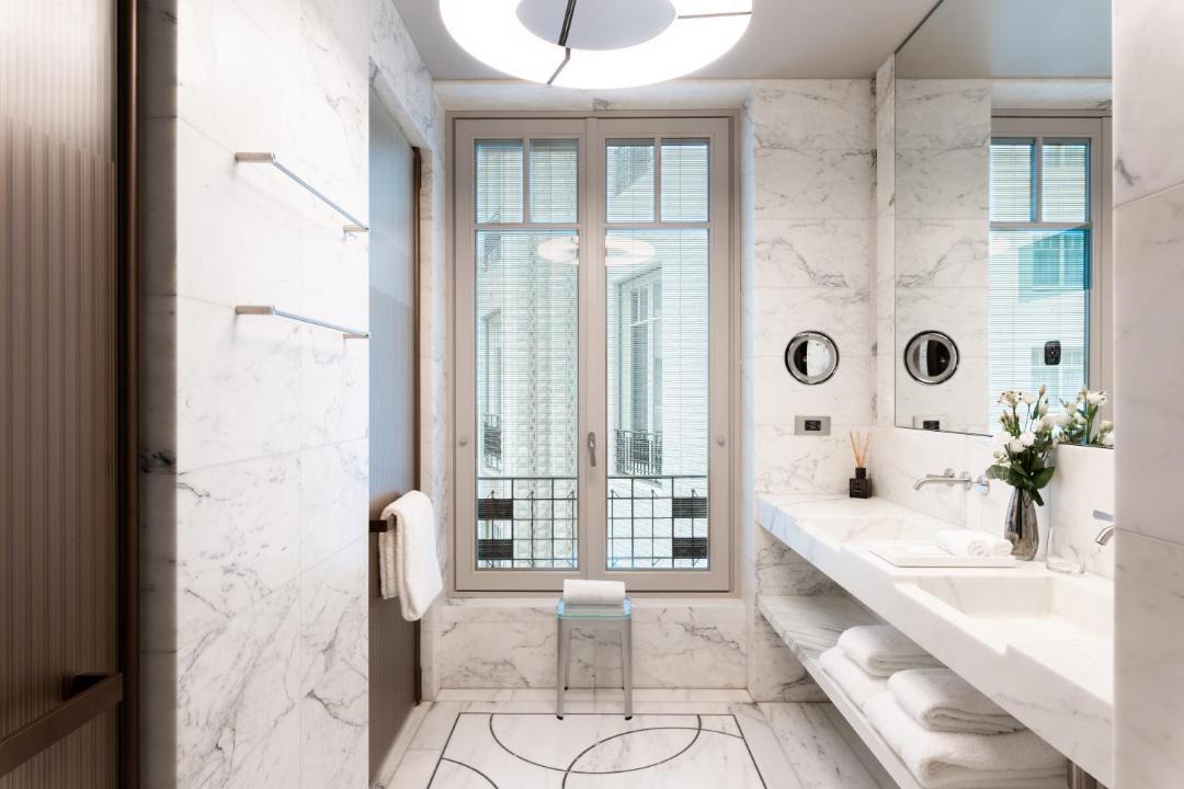 Photo of Bathroom in 6th Arrondissement
