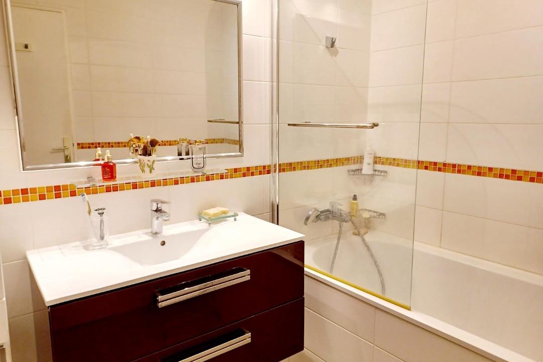 Photo of Bathroom in Sceaux