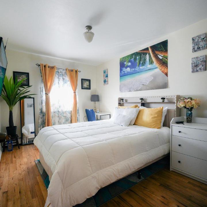 Photo of Bedroom in Canarsie