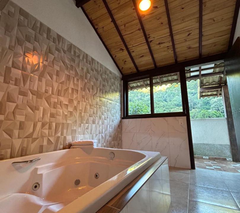 Photo of Bathroom in Lumiar