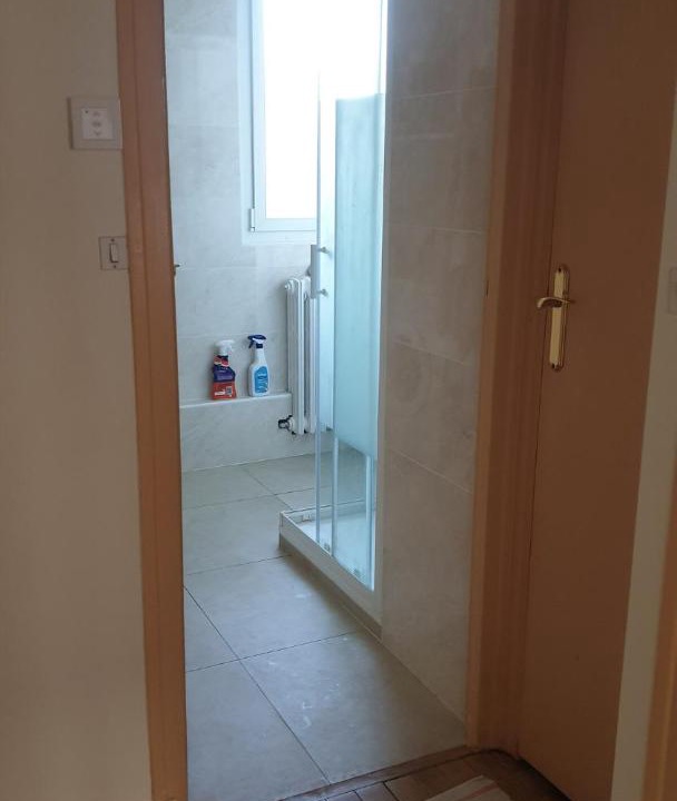 Photo of Bathroom in Antony