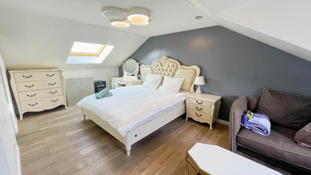 Photo of Bedroom in Antony