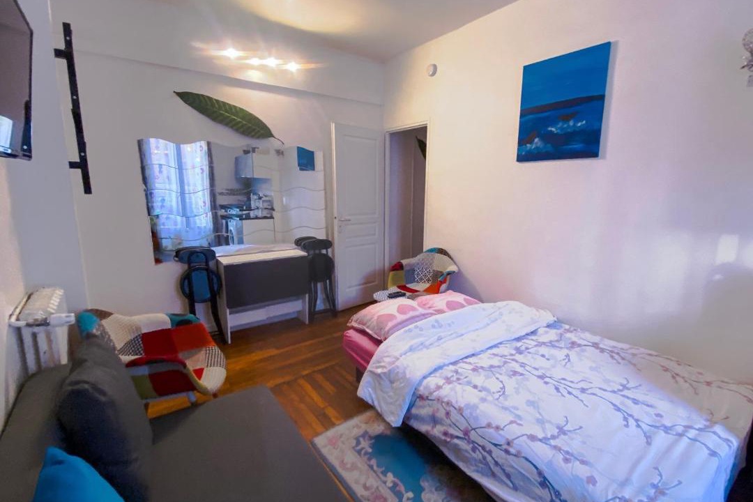 Photo of Bedroom in Clichy