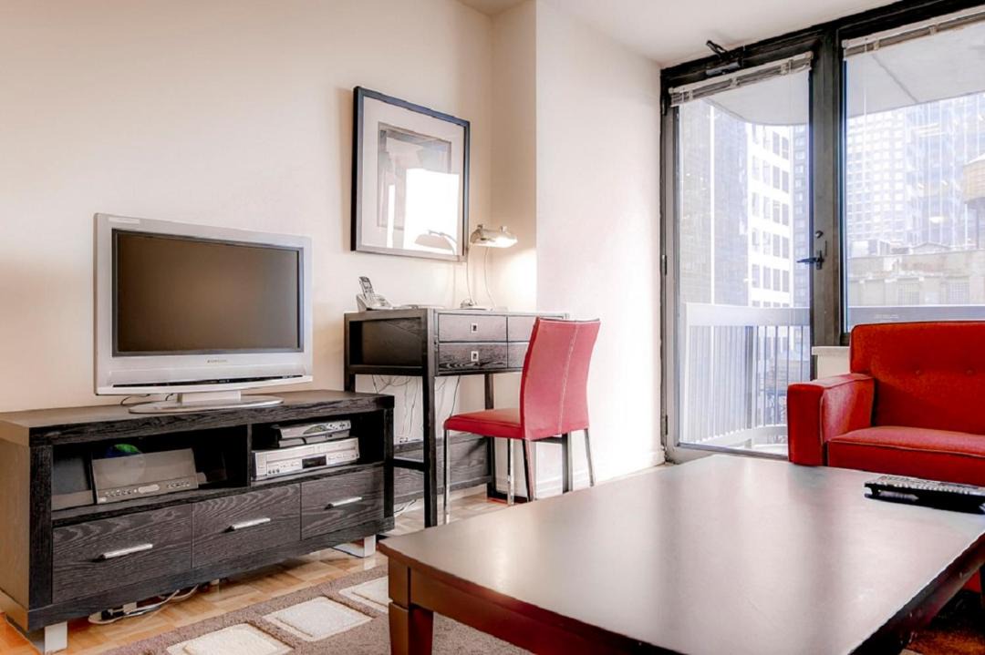 Photo of Livingroom in Central Park South