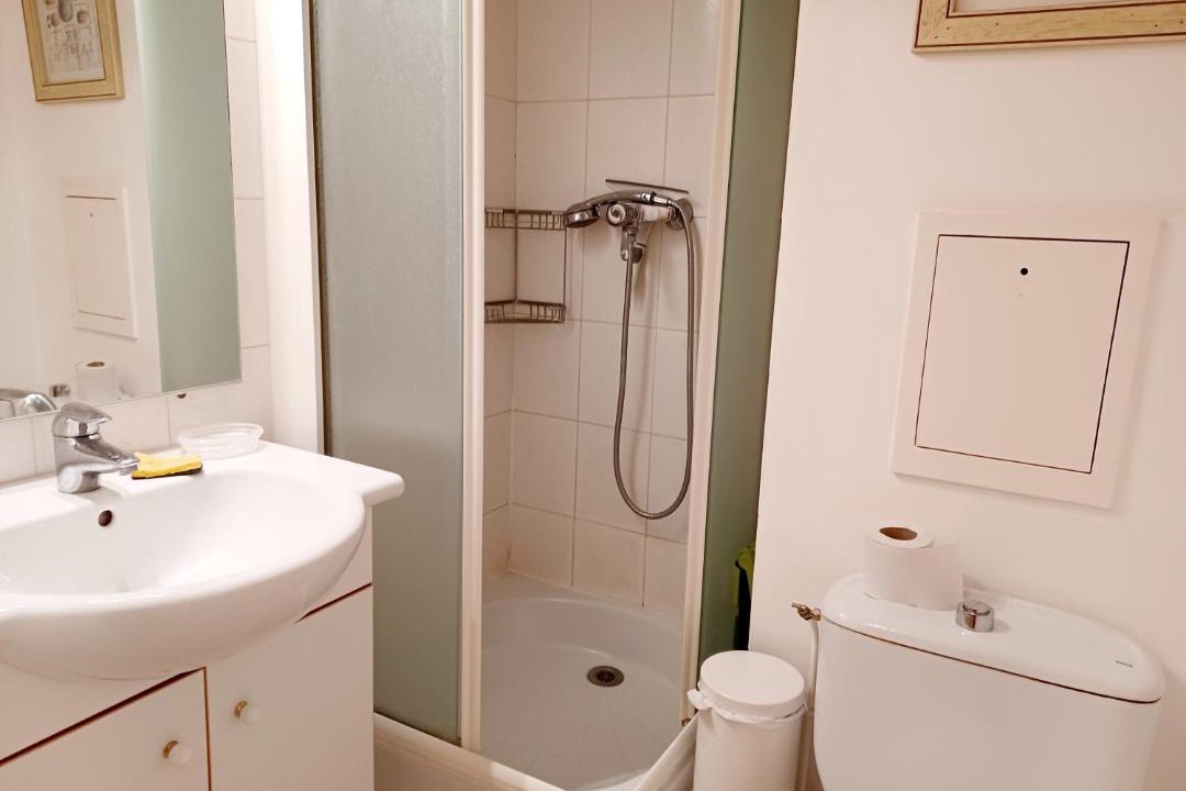Photo of Bathroom in Sceaux
