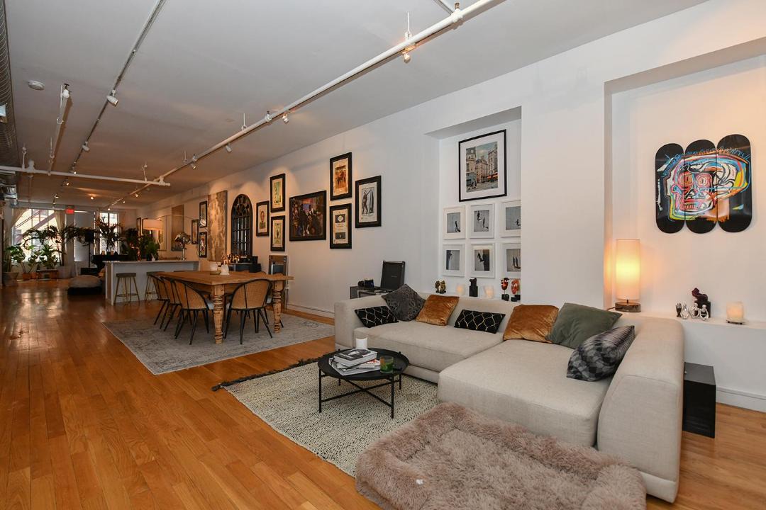 Photo of Livingroom in Little Italy