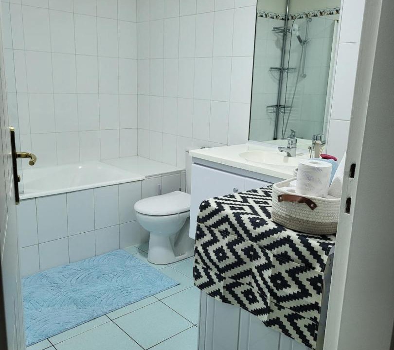 Photo of Bathroom in Issy-les-Moulineaux