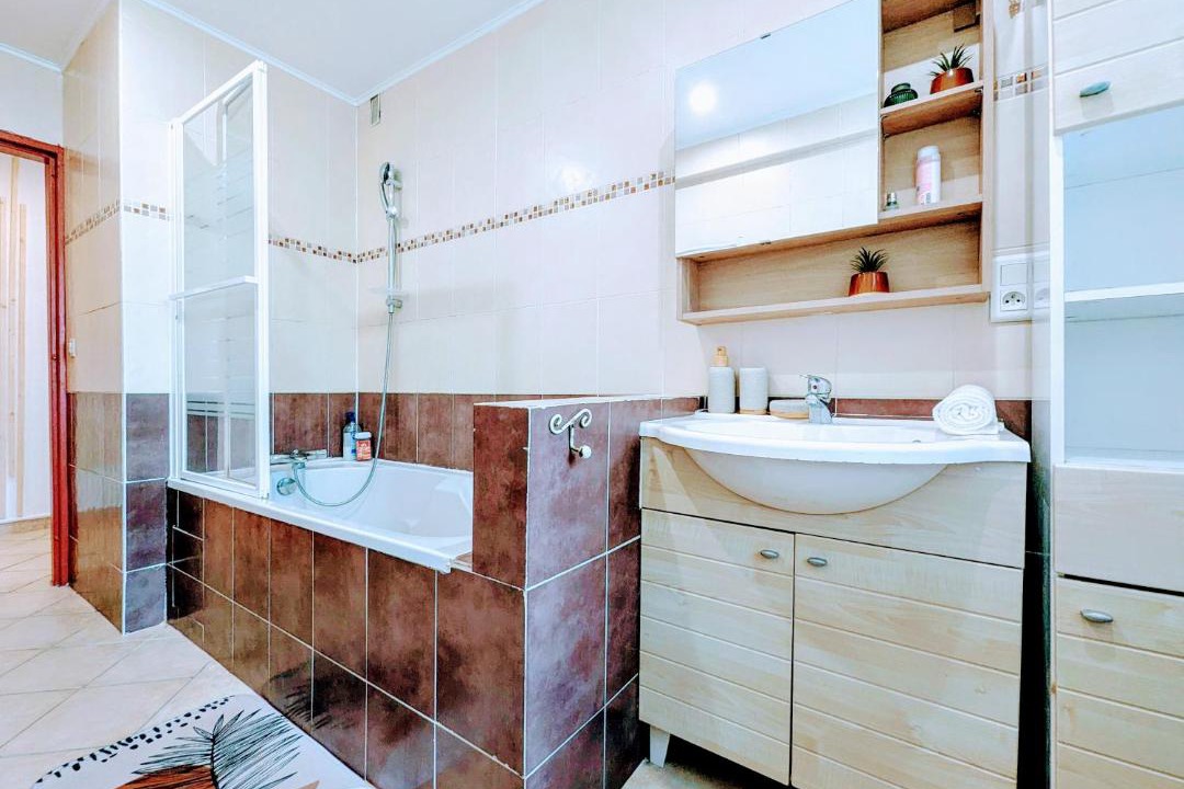 Photo of Bathroom in Fontenay-aux-Roses