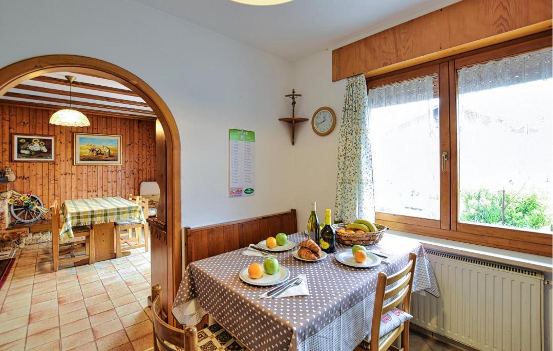 Photo of Kitchen in Lamon