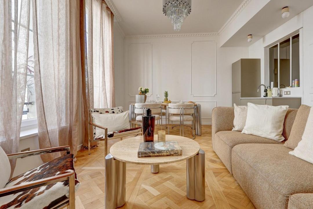 Photo of Livingroom in Saint-Germain-des-Pres