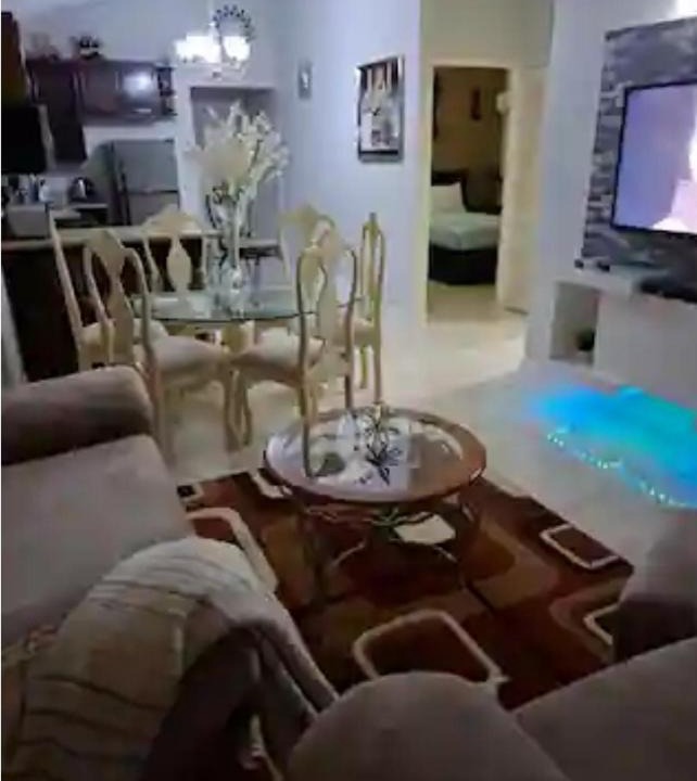 Photo of Livingroom in Caribbean Estates
